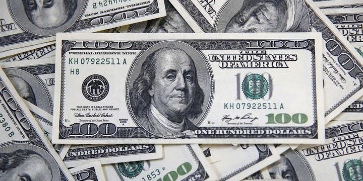 Dollar mühüm pullar qarşısında 2 gündür ucuzlaşır