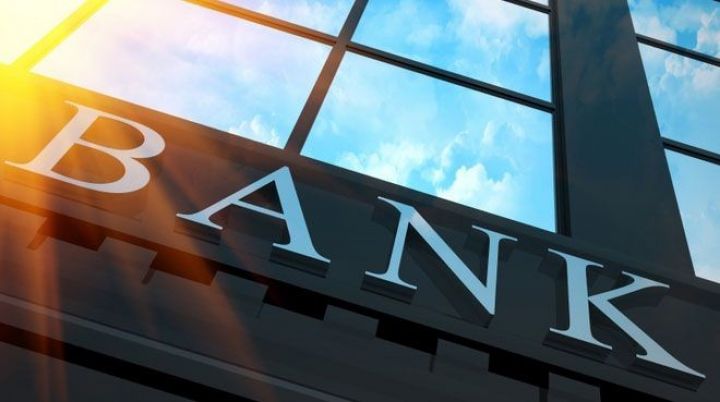 23 bank xalis mənfəət, 7-si isə zərər açıqladı