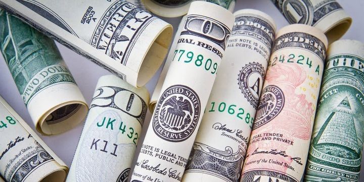İnkişaf etməkdə olan ölkələrin pulları Tramp ilə "ralli" edir