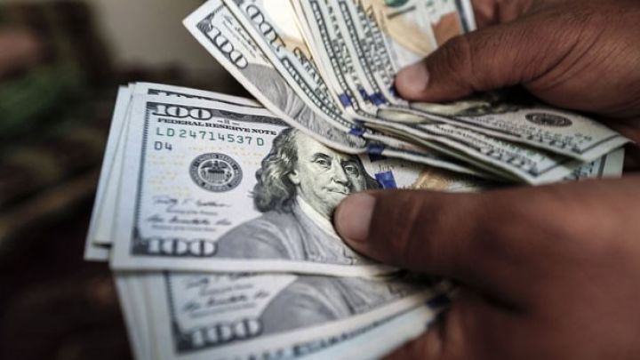 Əmanətlərin  dollarlaşma səviyyəsi azalıb