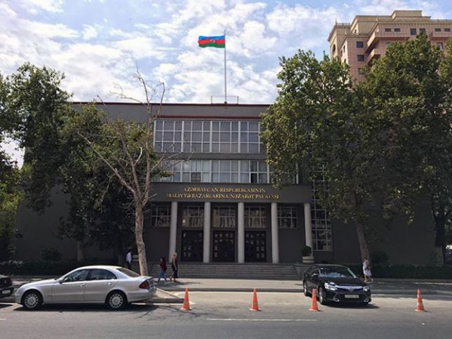 Palata təlimə 36 min manat xərcləyəcək