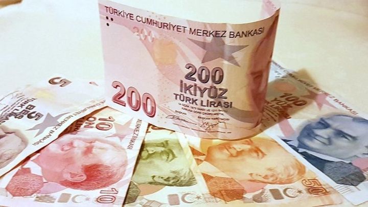 Dollar/Türk Lirəsi  məzənnəsi üzrə proqnozlar