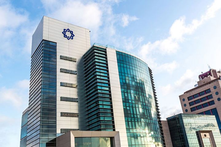 Beynəlxalq Bankın işçilərinin sayı 100 nəfərdən çox artıb
