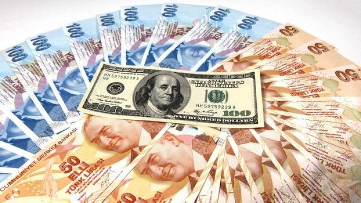 Türk Lirəsi sürpriz qərardan sonra bahalaşır