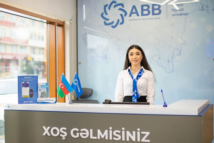 Beynəlxlaq Bankın hüquqi şəxs səhmdarlarının sayı artıb