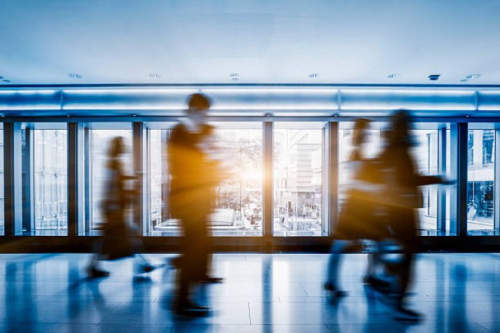 Azərbaycanda şirkətlərin sayı 6 faizdən çox artıb