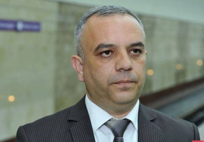 Metronun mətbuat katibi istefa ərizəsini yazıb