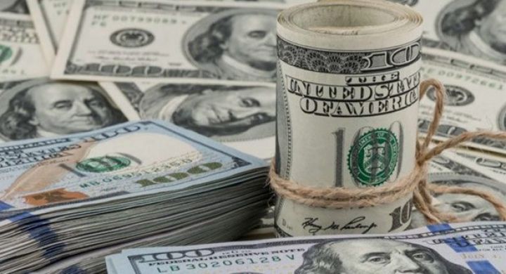 Dolların sabaha olan rəsmi məzənnəsi açıqlandı