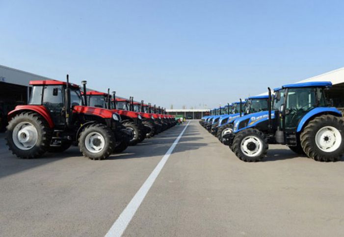 Gəncədə 489 traktor, 224 MAZ yük avtomobili istehsal edilib