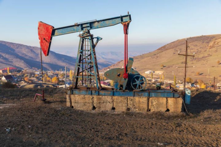 Azərbaycan neftinin qiyməti yenidən bahalaşıb
