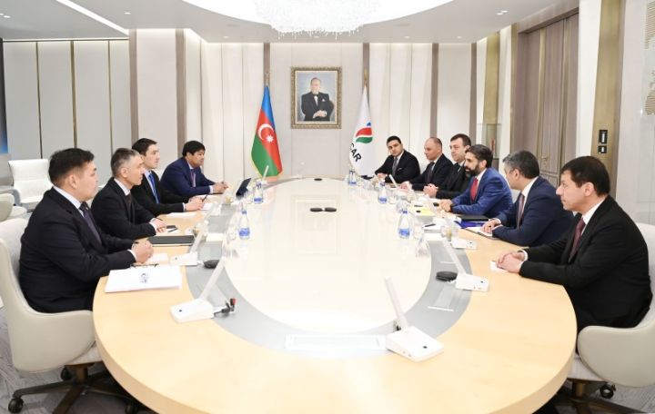 SOCAR-ın prezidenti Qazaxıstanın “KazMunayGaz”Şirkətinin sədri ilə görüşüb