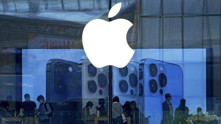 Apple-ın Çində iPhone satışları 33 faiz azalıb