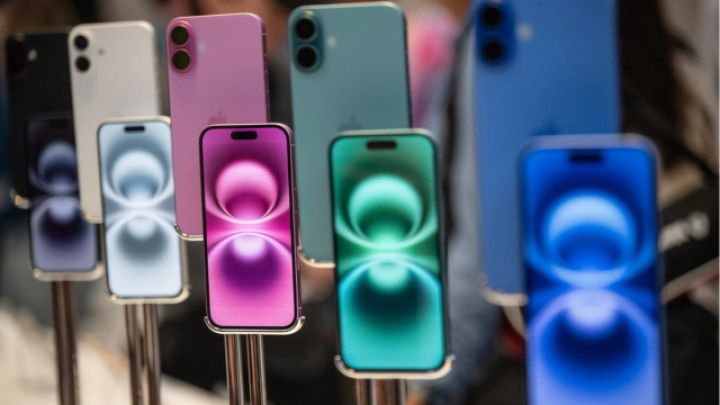 Qlobal smartfon bazarının  bu il təxminən 13 faiz kiçiləcəyi gözlənilir